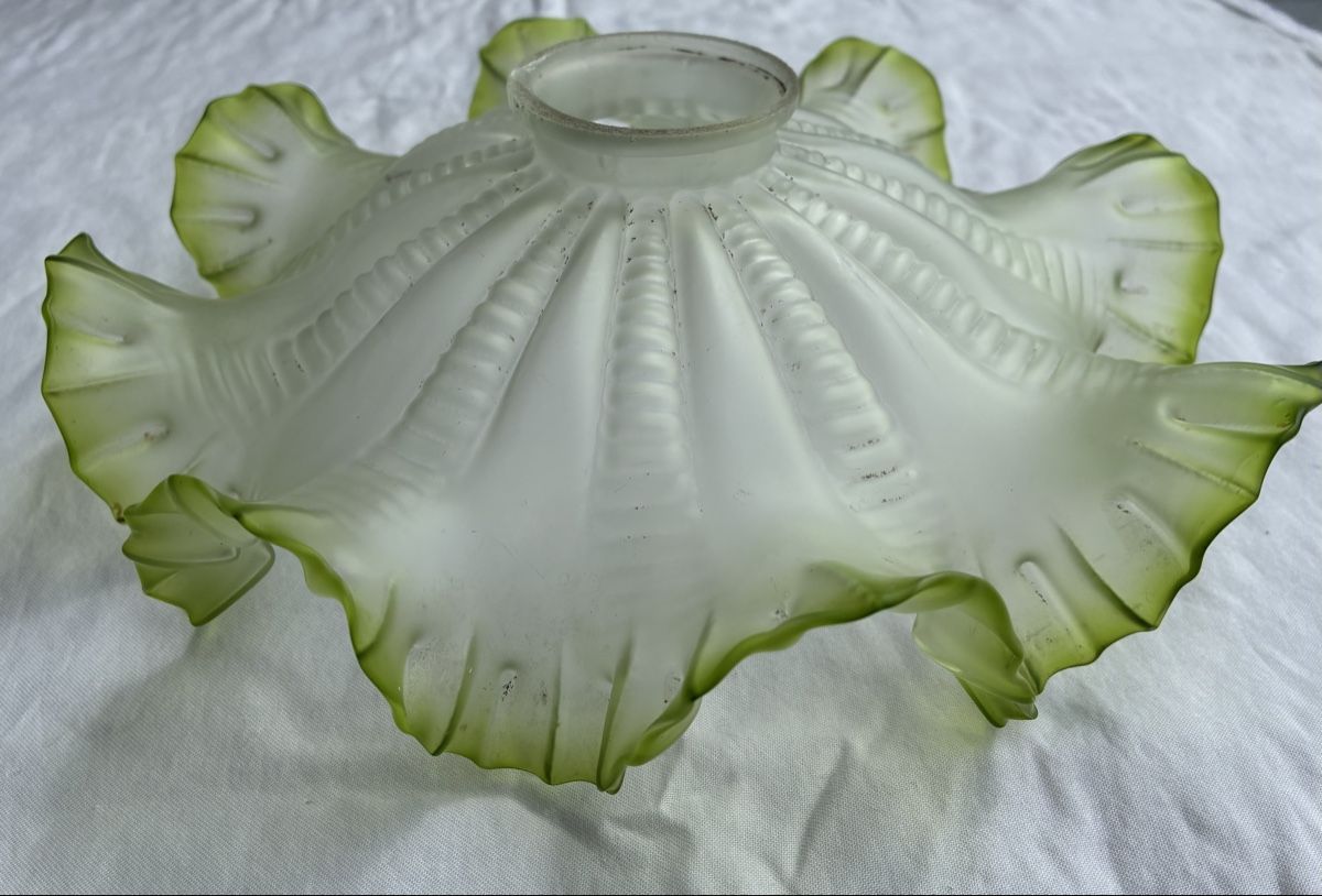 Lampenschirme: Lampenschim aus Glas um 1930 – Gebraucht aus Zürich von Artnuvo 3