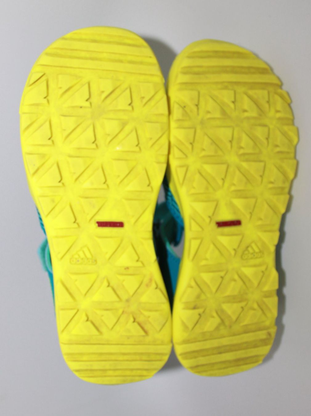 Adidas Scarpe per ragazzi: Sandales Adidas t. 34 – Usato da Peseux venduto da Gilloss 4