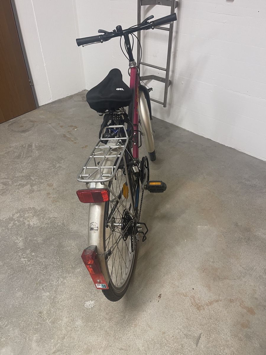 Biciclette: 26 Zoll Fahrrad – Usato da Bergdietikon venduto da Laux 2