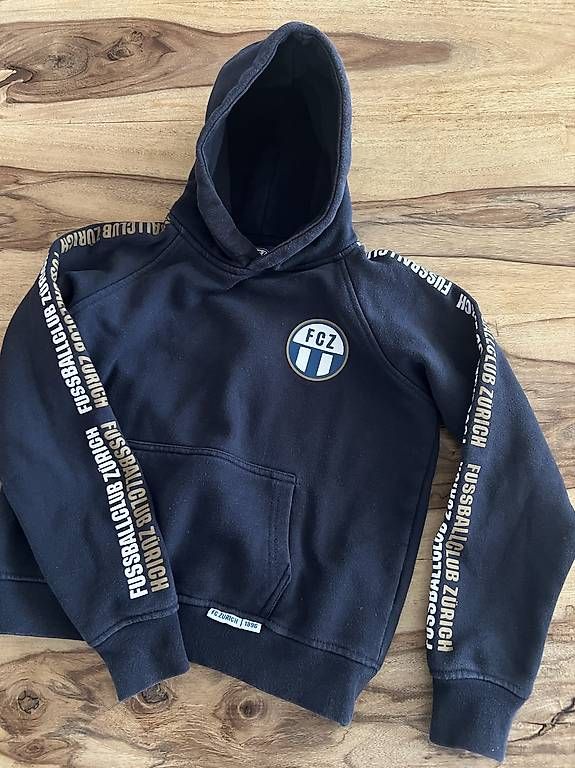 Maglioni & Felpe: FCZ Hoodie / Kapuzenpullover – Usato da Würenlos venduto da boc_b9bq
