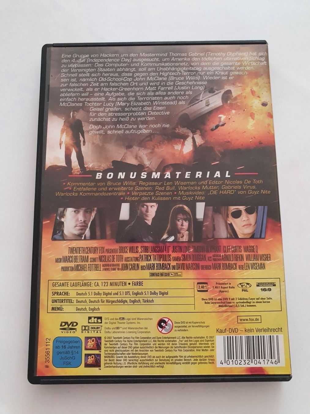 Tous les DVDs: Stirb langsam 4 .0 - Bruce Willis – D'occasion à Oberdorf BL par BaldenEagle 1
