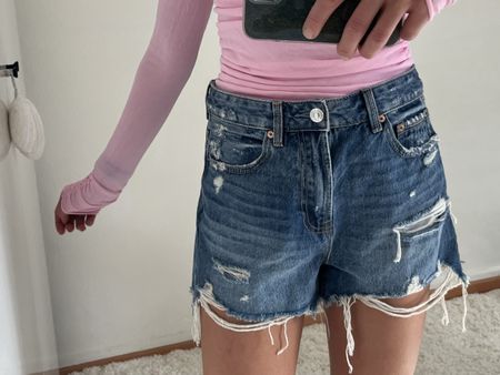 Stradivarius Jeans Shorts, destroyed Look, Gr. 38, Sommer