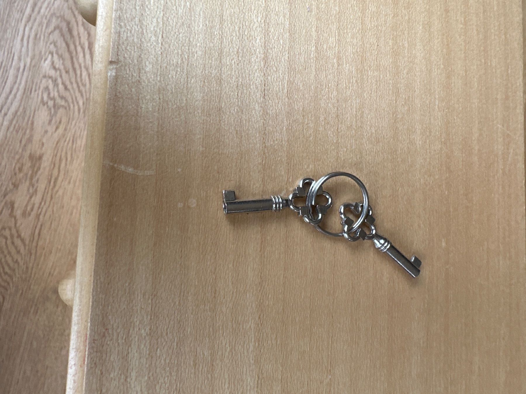 Schränke: Holzschränkchen – Gebraucht aus Rafz von Max_sales 3