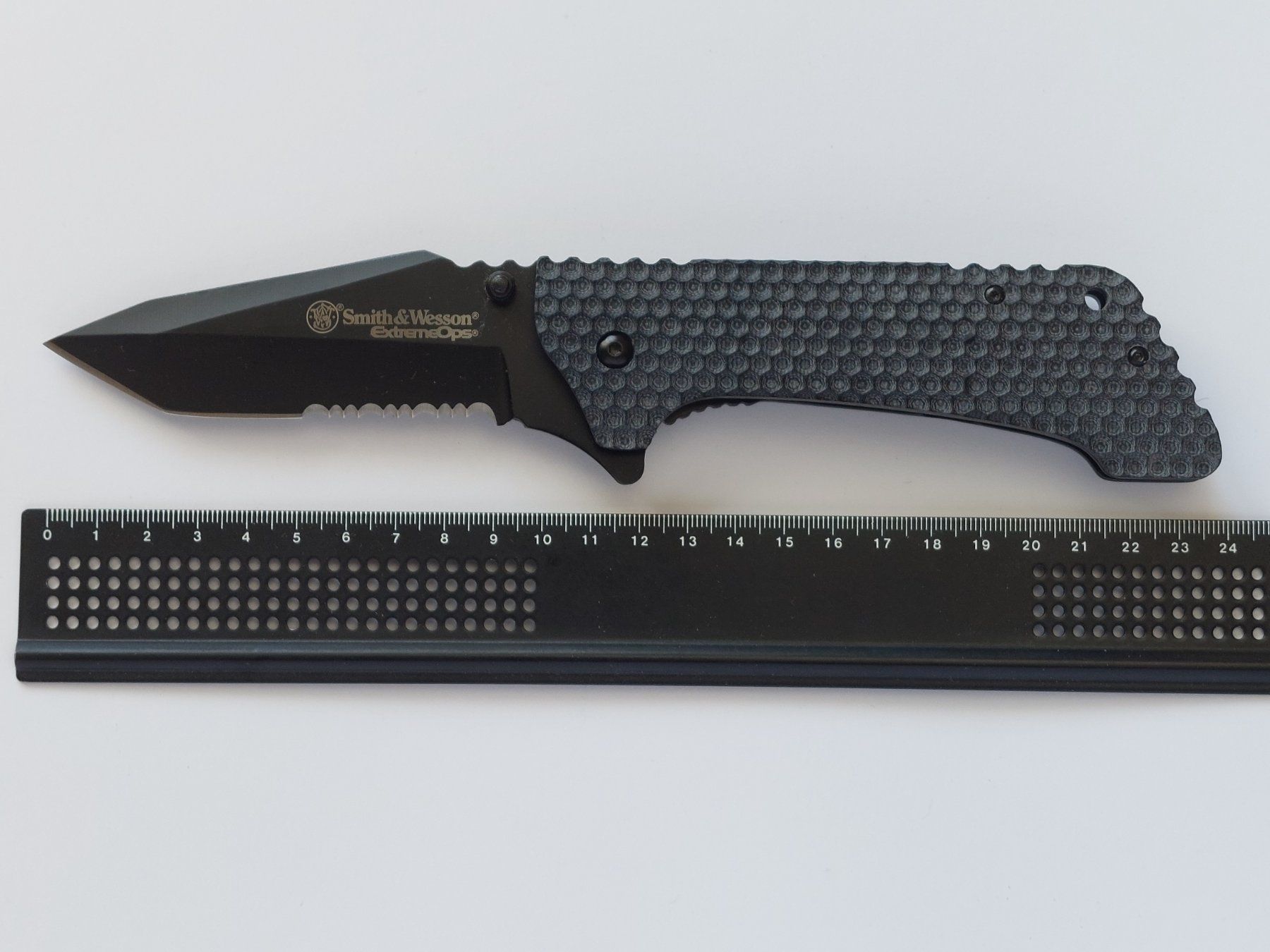 Couteaux de poche: Smith & Wesson - "Extreme Ops Large Tactical Folder" – Neuf (Voir description) à Liebefeld par Helveticus6 9