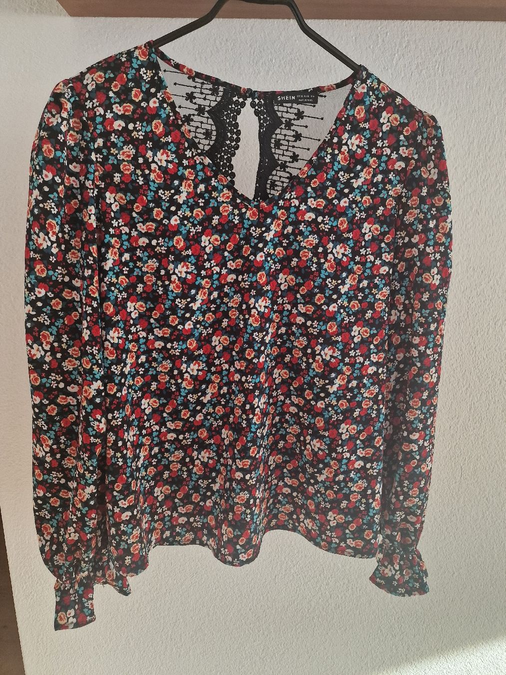 Blusen: Bluse/Oberteil Gr. M, Neu, mehrfarbig – Neu und originalverpackt aus Werdenberg von Siril1 2