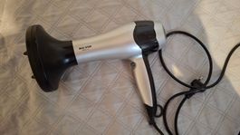 Fön mit Lockendiffuser