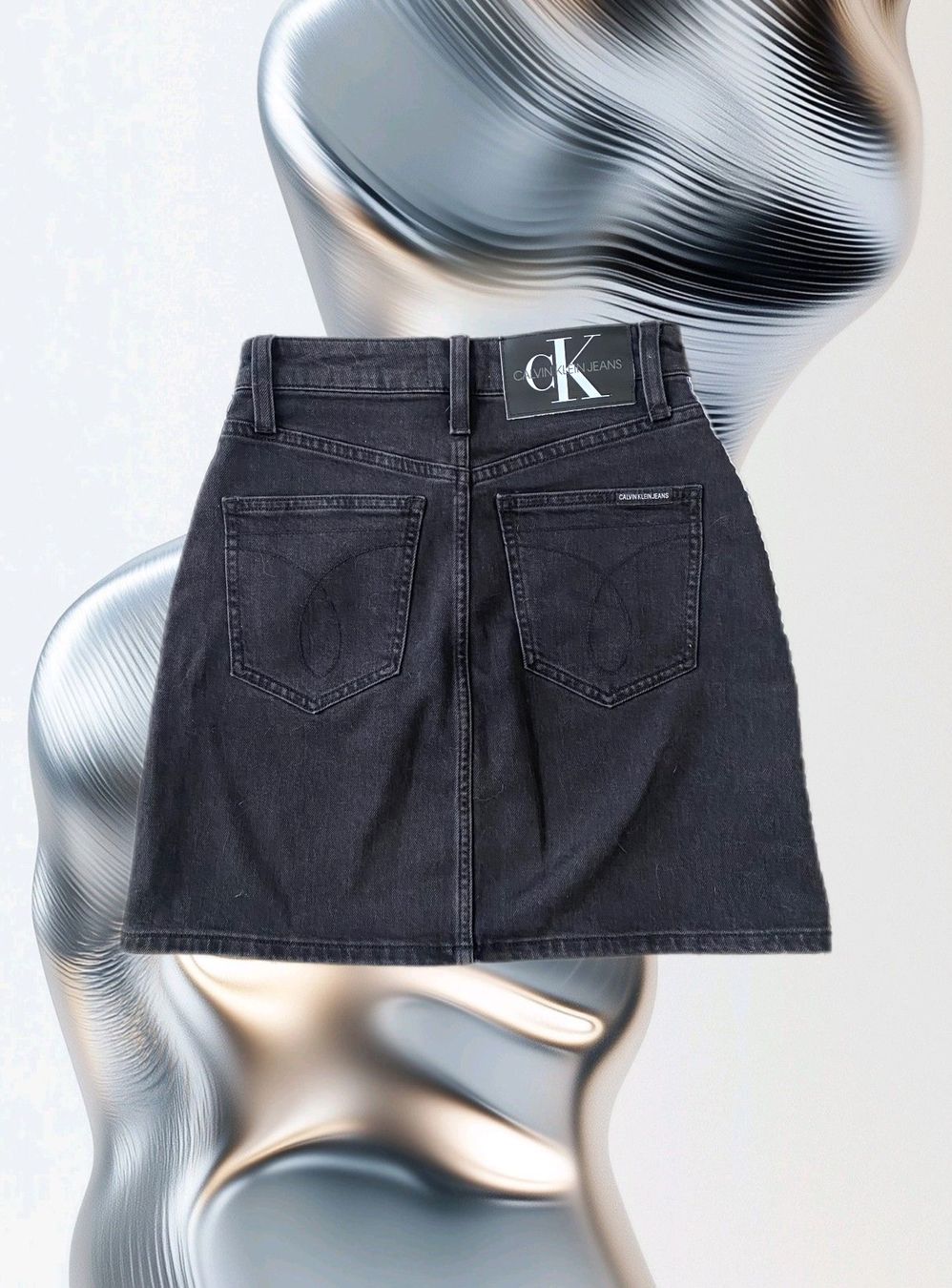Calvin Klein Gonne: Jupe CALVIN KLEIN, W26, en jeans – Nuovo (secondo la descrizione) da Bussigny venduto da cac_q2c6 1