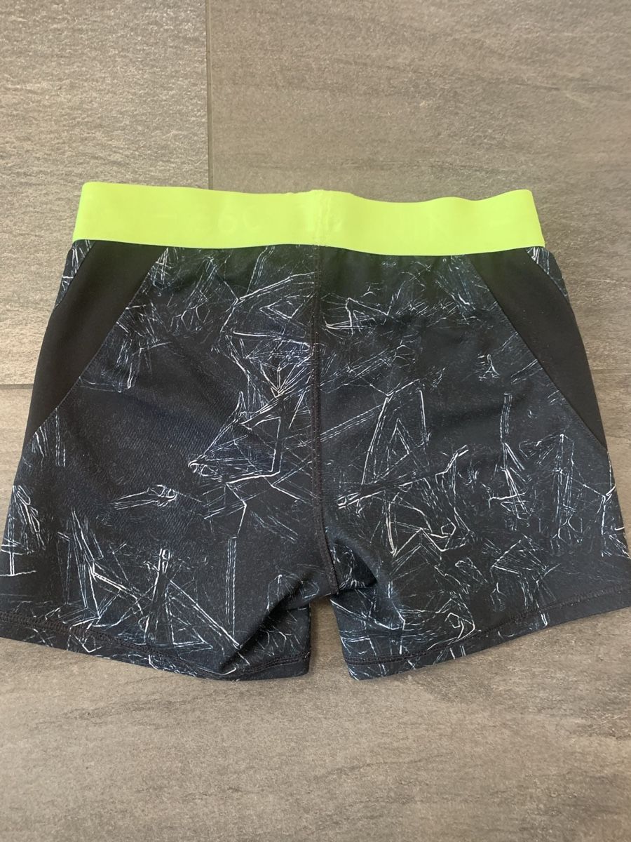 Hosen: Domysos Sportshorts, XS – Gebraucht aus Wängi von JALE04 3