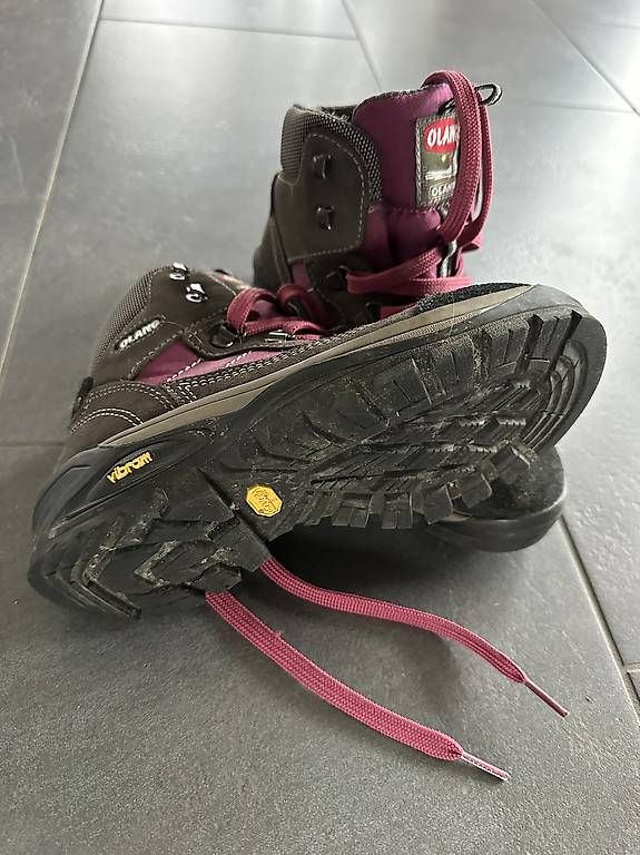 Scarpe per ragazzi: Kinder-Wanderschuhe von OLANG 35 – Usato da Berg SG venduto da ACDS 2