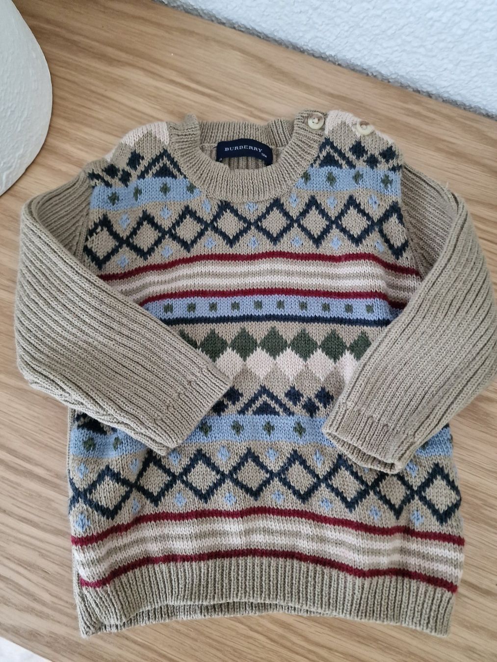 Burberry Pullover & Sweatshirts: Burberry Pulli 12 Mo (ungefähr 80) – Gebraucht aus Seftigen von G00