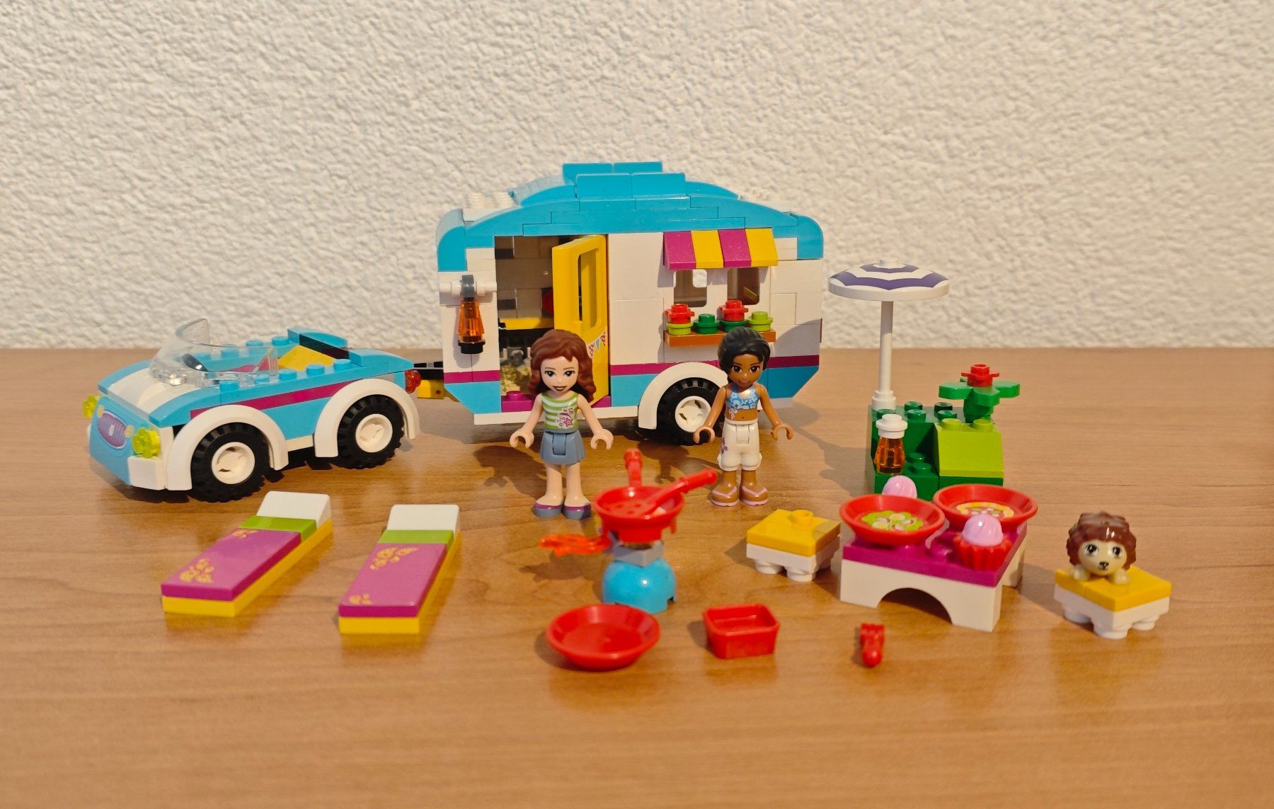 Lego Kit di costruzioni: LEGO Friends Wohnwagen-Set 41034 – Usato da Dürrenäsch venduto da gadofashion