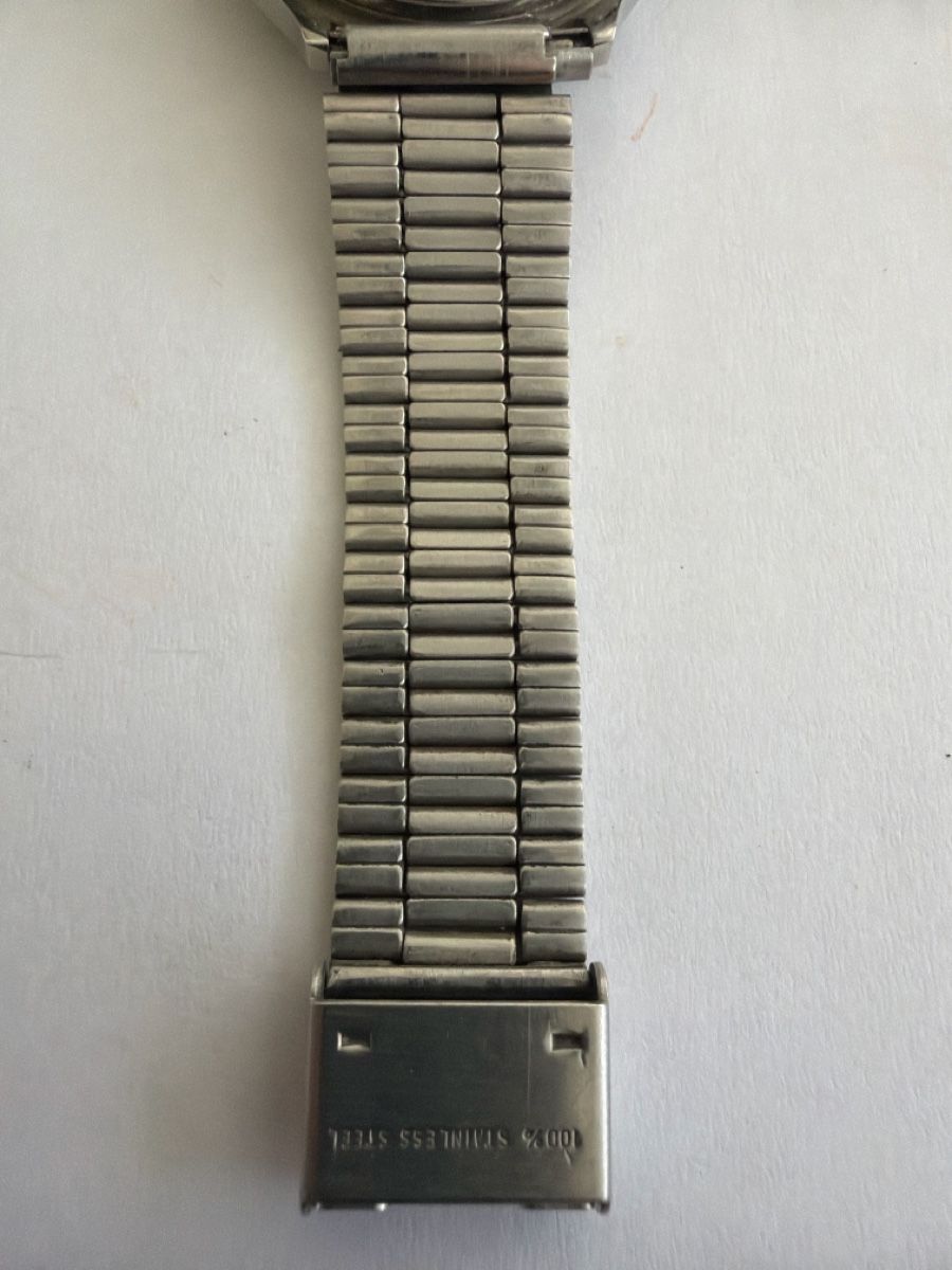 Montres: Montre Egana Multifunctions Quartz – D'occasion à Echallens par JAR69 4