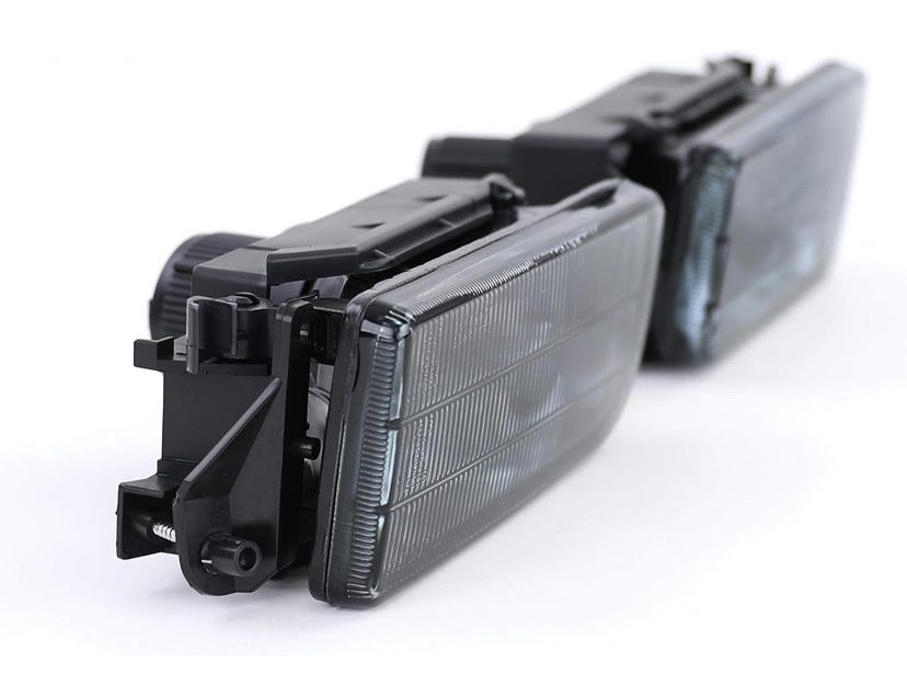BMW Tutti pezzi di ricambio auto: BMW E36 Nebelscheinwerfer Set Schwarz Smoke H1 – Nuovo e nell'imballaggio originale da Winikon venduto da cabriofan01 2