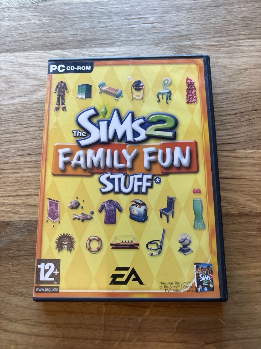 Giochi: Sims 2 - Family Fun Stuff – Usato da Zwillikon venduto da Rahel0013