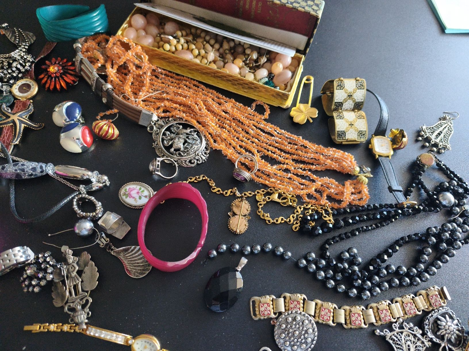 Altri gioielli: Modeschmuck konvolut 19 – Difettoso da Kreuzlingen venduto da dad_9x7b 2