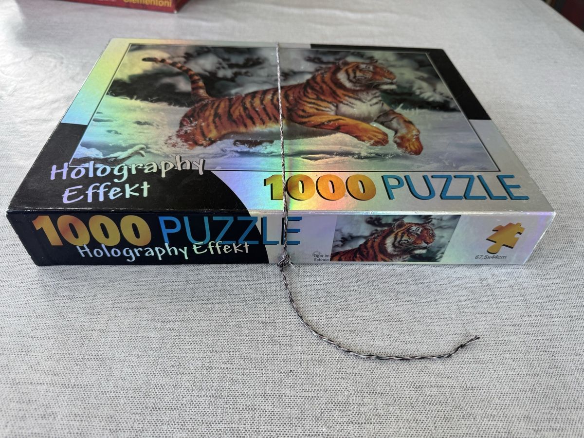 Puzzle: 1000 Teile Puzzle Holographie Effekt Tiger – Usato da Reichenburg venduto da Noele123 1