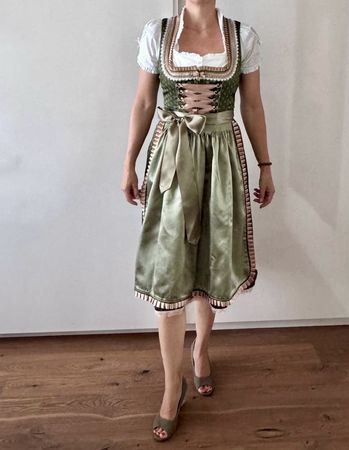 Dirndl Krüger grün/altrosa Grösse 38