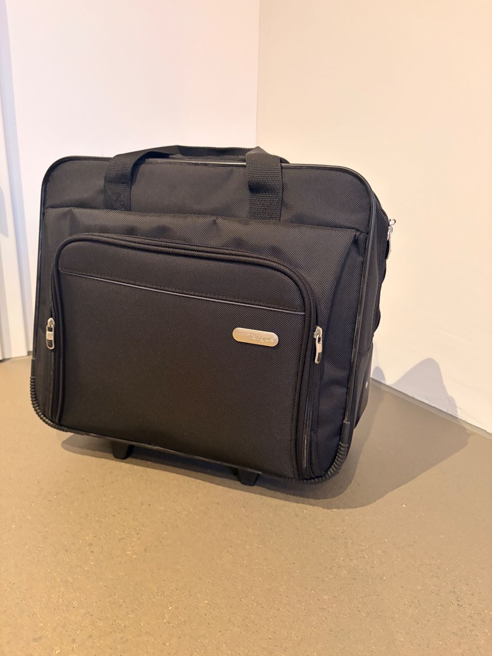 Valises & Sacs: Aktenkoffer – D'occasion à Tennwil par Goodwood18 1