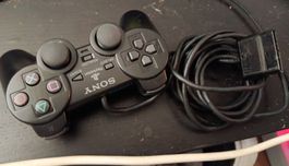 Sony PlayStation Controller schwarz verkabelt ungetestet
