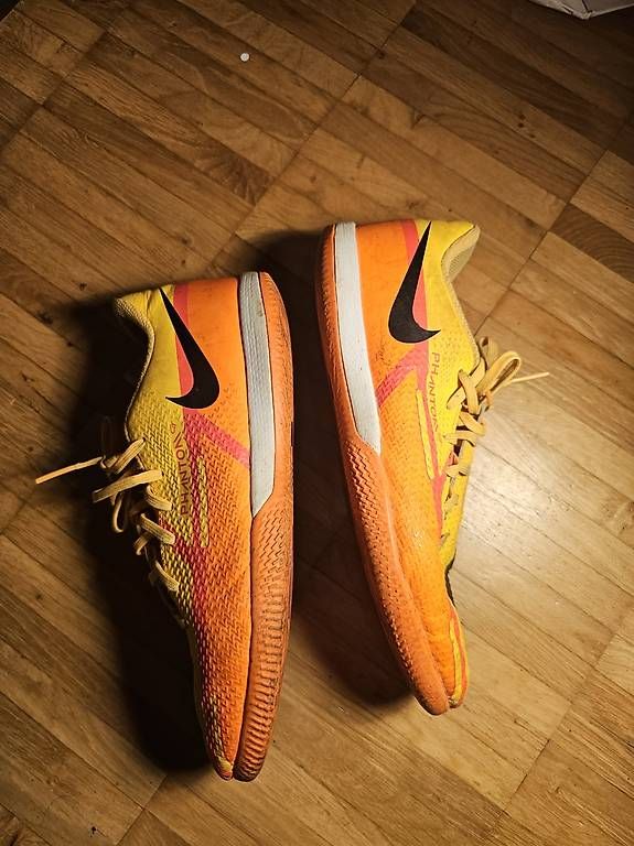 Scarpe da uomo: NIKE PHANTOM – Usato da Schaffhausen venduto da DrNo8088 1