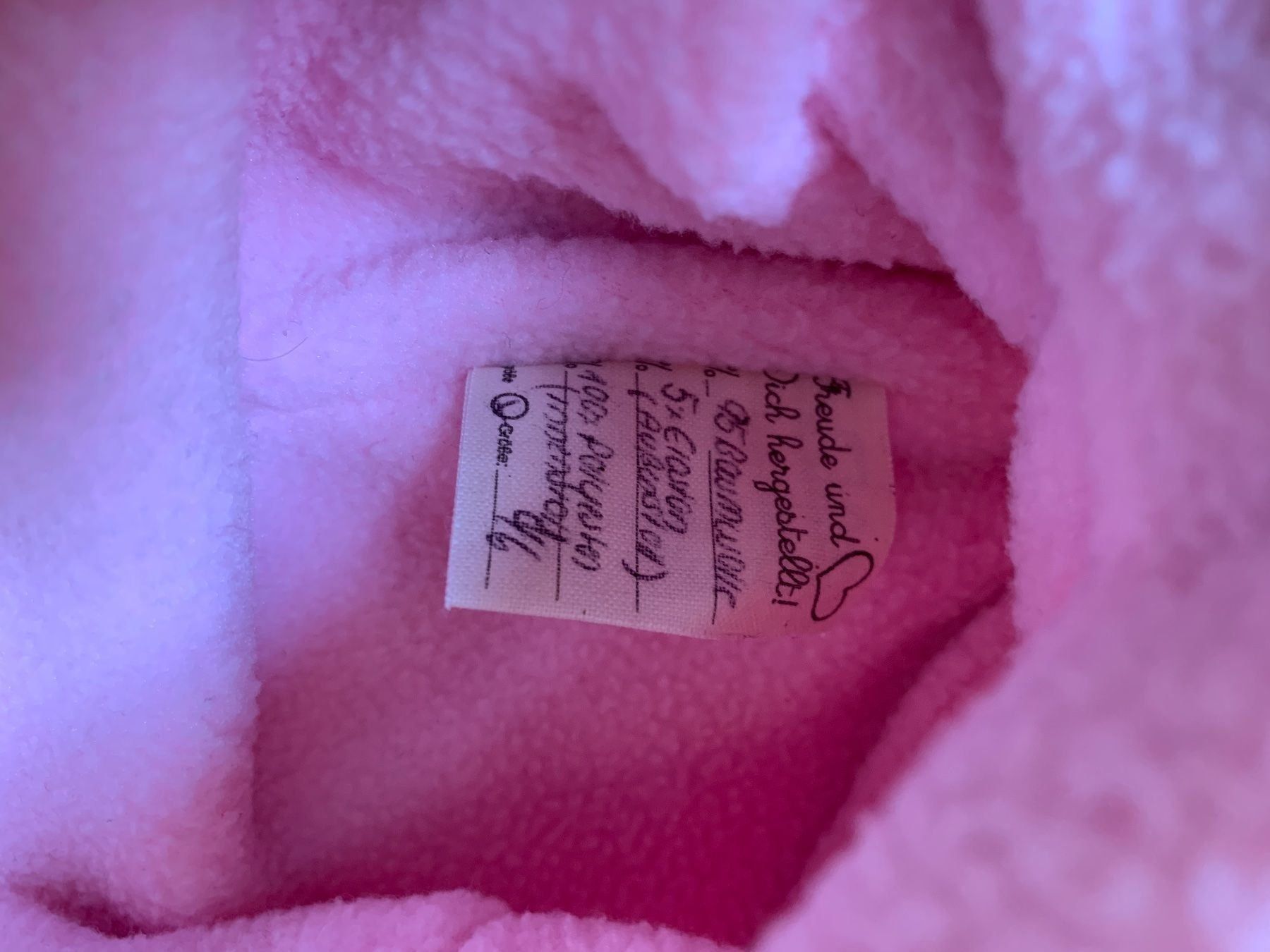 Altro abbigliamento per bambina: 2 rosa Kinderkappen handmade – Usato da Ettingen venduto da Echoo 2