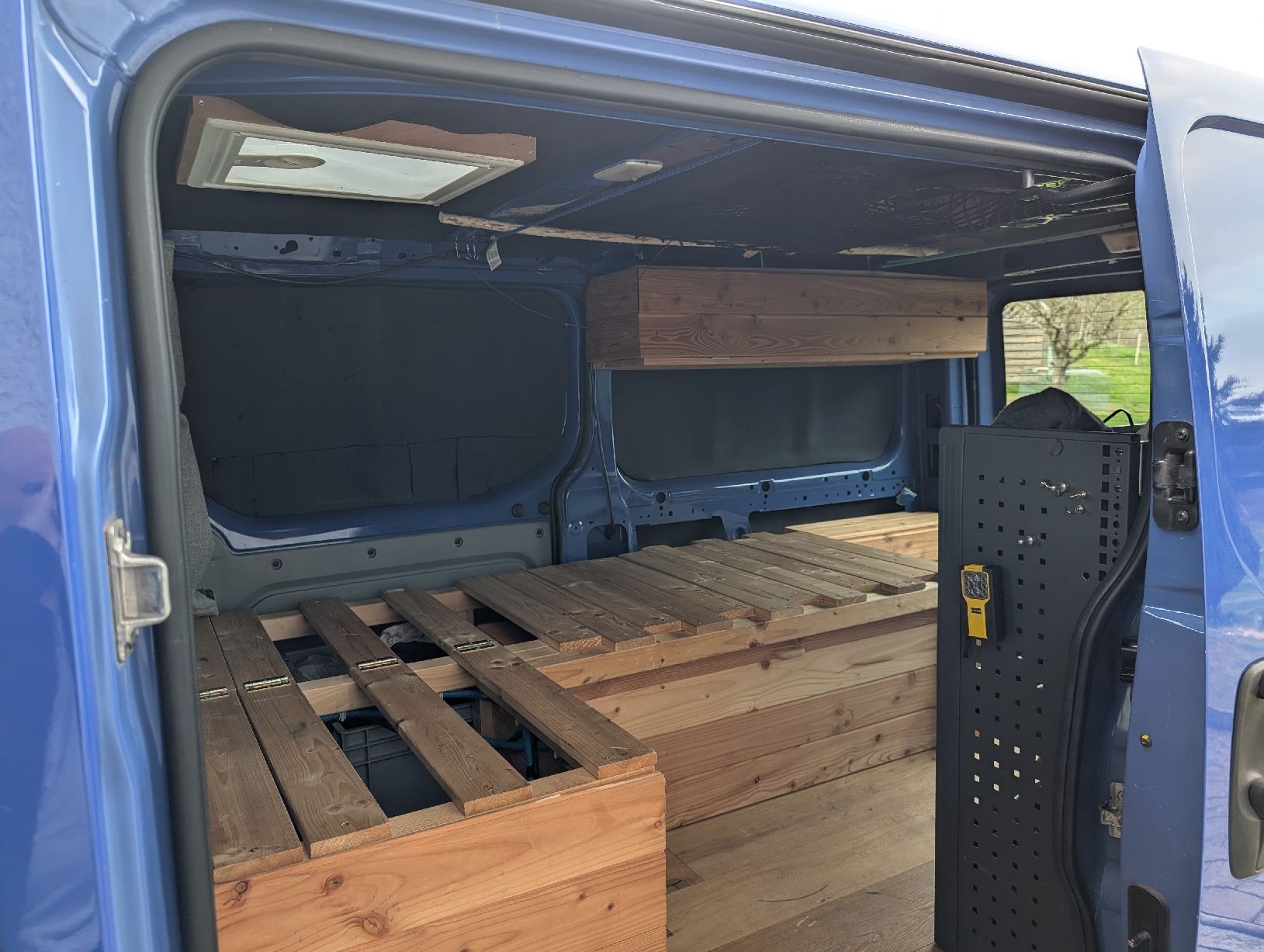 Véhicules de camping: Campervan Renault Trafic – D'occasion à Oberwangen b. Bern par Miguel216 9