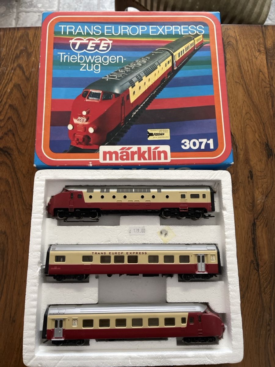 Märklin Modellini di ferrovie: Märklin Trans Europe Express  – Usato da Rheineck venduto da UhrenReinhardt