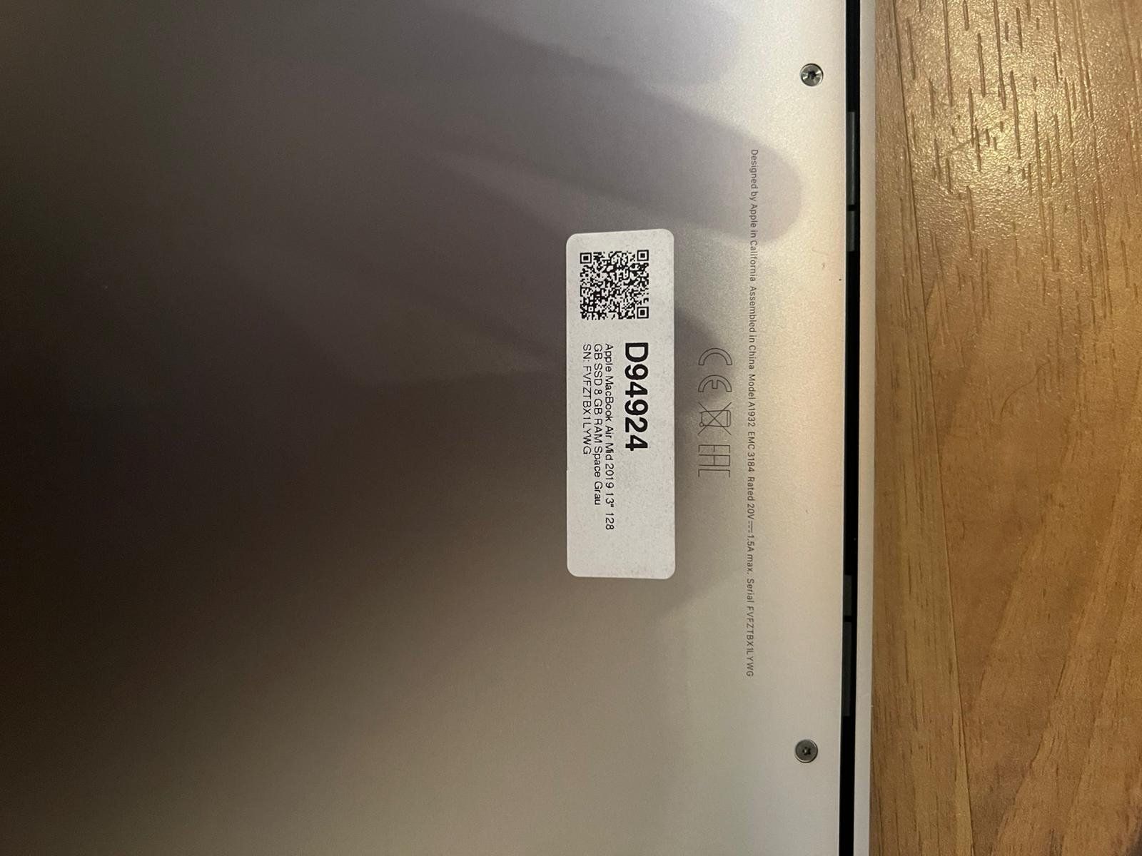 Apple Portables: Apple MacBook Air 13'' Space Grau – D'occasion à Härkingen par fabienne.s02 5