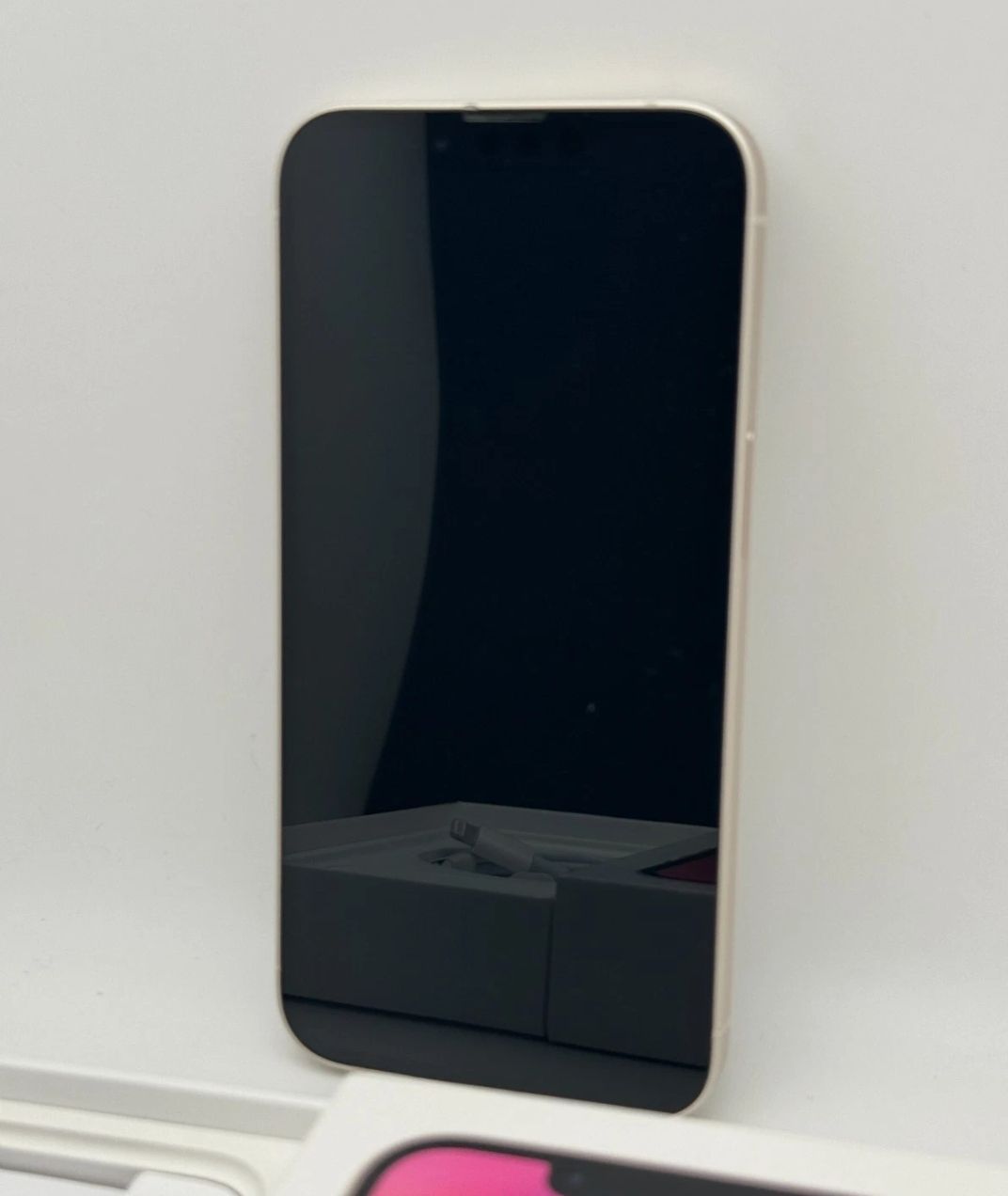 Apple Portables: iPhone 14 256GB Excellent Condition  – D'occasion à Luzern par Waince786 2