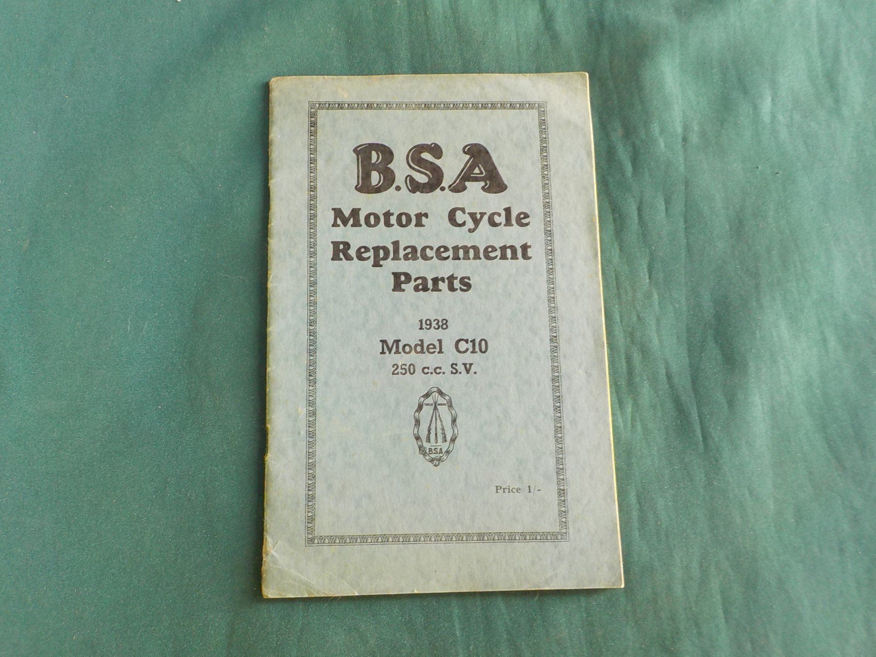 Libri: * BSA Motorräder, Ersatzteilliste, 1938 – Usato da hedingen venduto da kurattli01