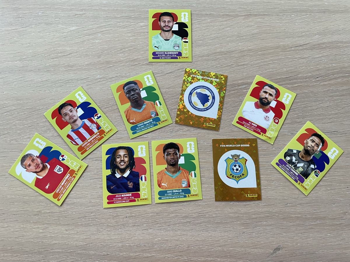Panini Sammelbilder & Trading cards: Stickers panini  – Neu (gemäss Beschreibung) aus Dompierre FR von matmath