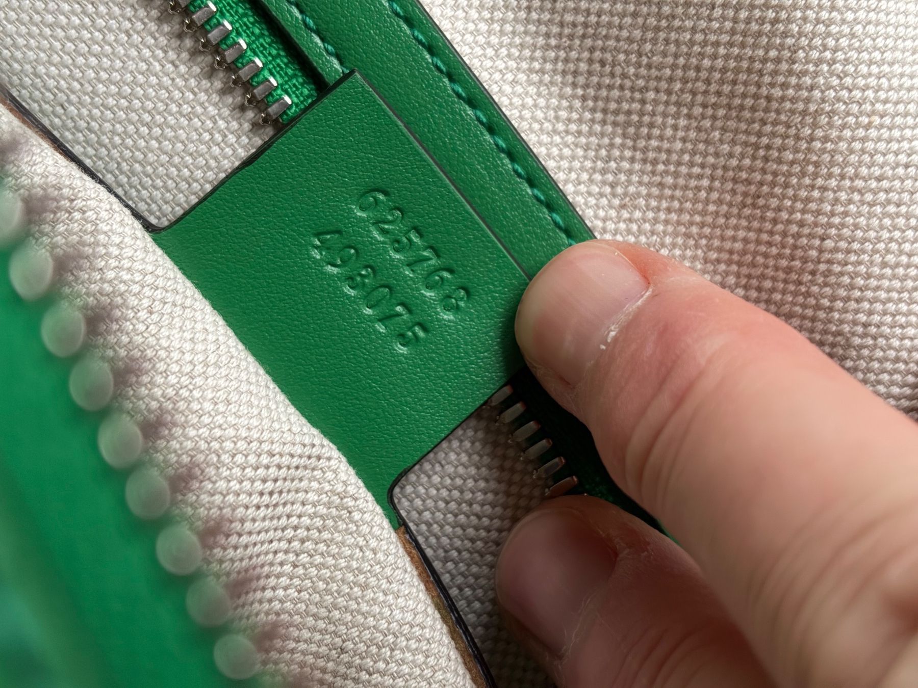 Gucci Borse: GUCCI HANDTASCHE WEEKENDER SONDERFARBE NEU – Nuovo e nell'imballaggio originale da Rütihof venduto da elcheffe81 8
