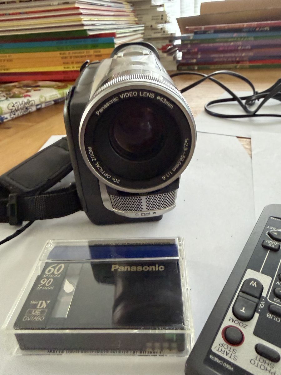 Panasonic Camcorder: caméscope Panasonic NV-DS15 – Gebraucht aus Echallens von JAR69 3