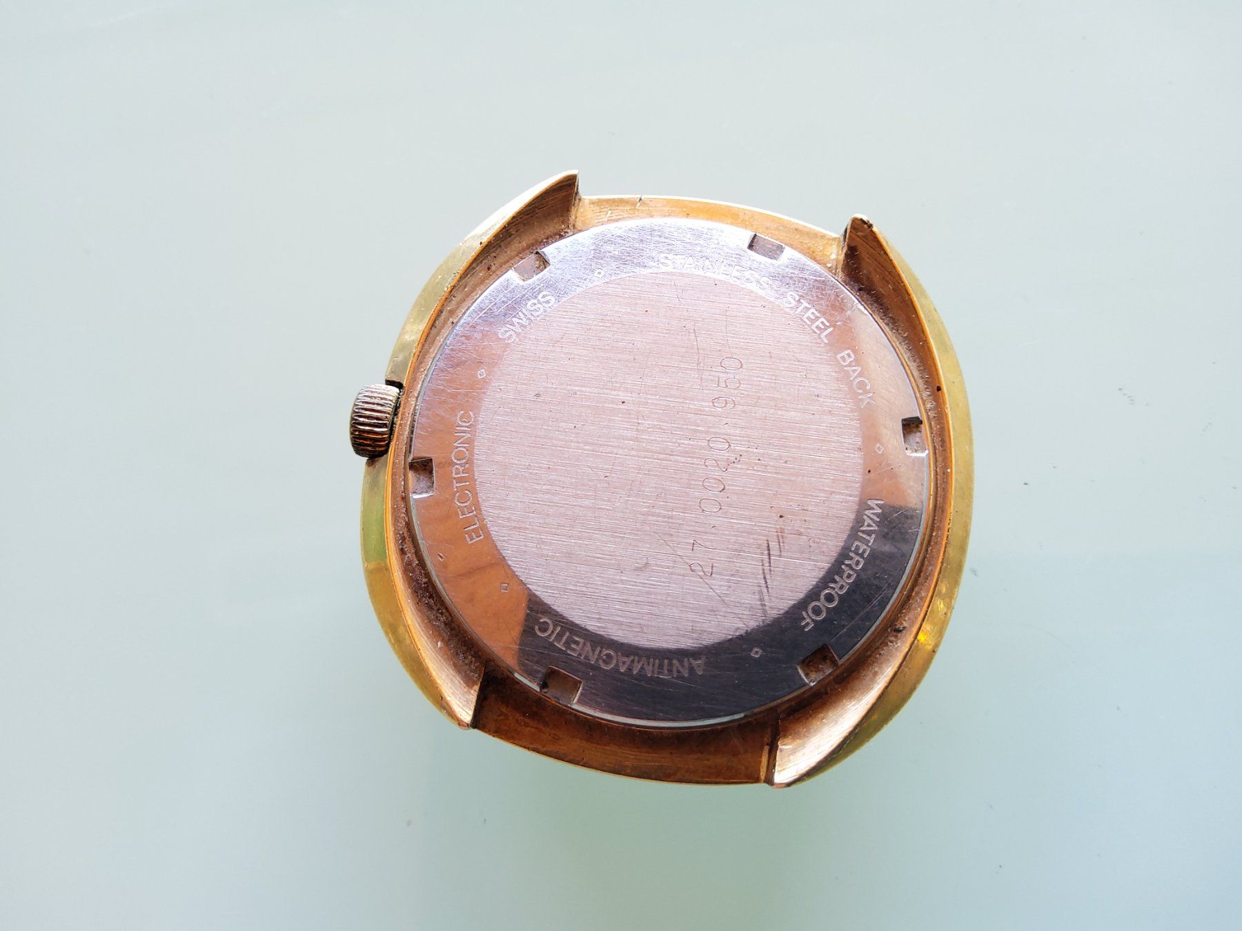 Montres: Montre à quartz Mondia  – Défectueux à Malleray par Broc-Mo 3