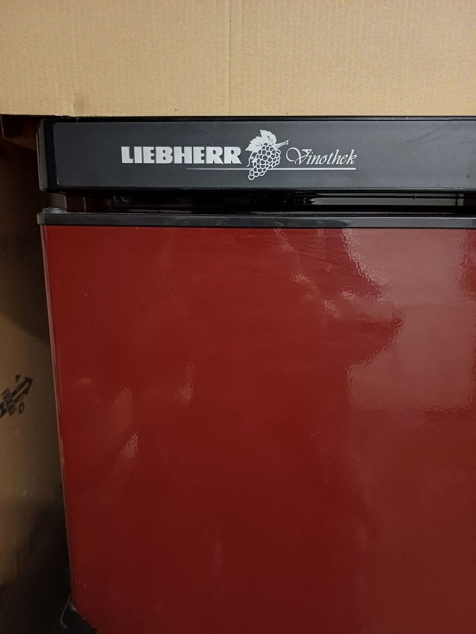 Frigoriferi: Liebherr Weinkühlschrank - 312 Liter – Usato da Bern venduto da Yunkom 3