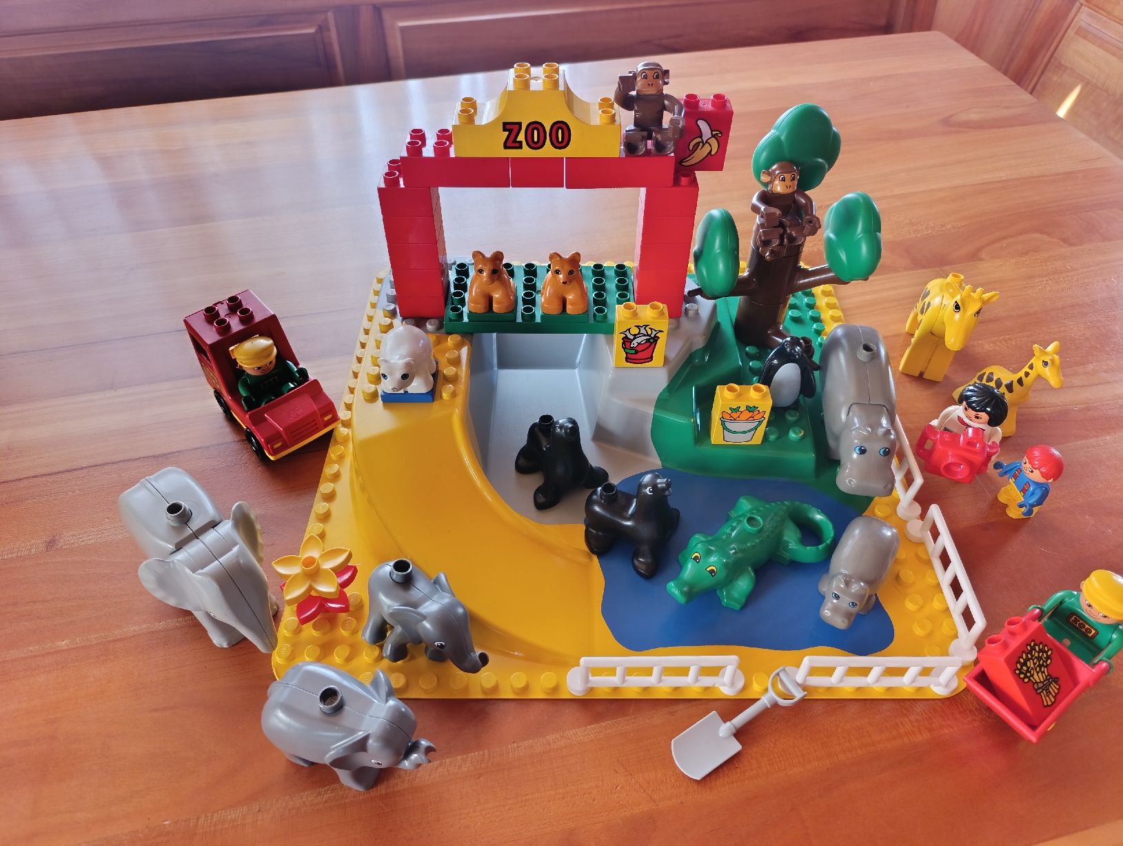 Lego Giocattoli: Lego Duplo Zoo  – Usato da Oberarth venduto da sil_9dfs 1