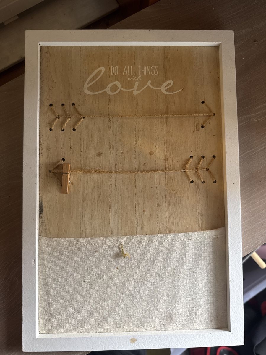 Alle Dekorationen: Wanddeko "Love" mit Memoboard Shabby Chic Look – Gebraucht aus Heimberg von Lilaloli