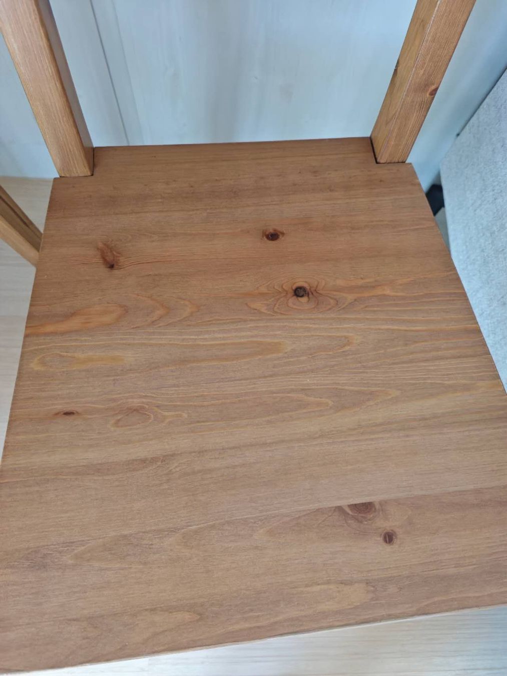 Chaises: 2 Solid Oak Chairs - Great Condition  – D'occasion à Zürich par yul_7ccq 1