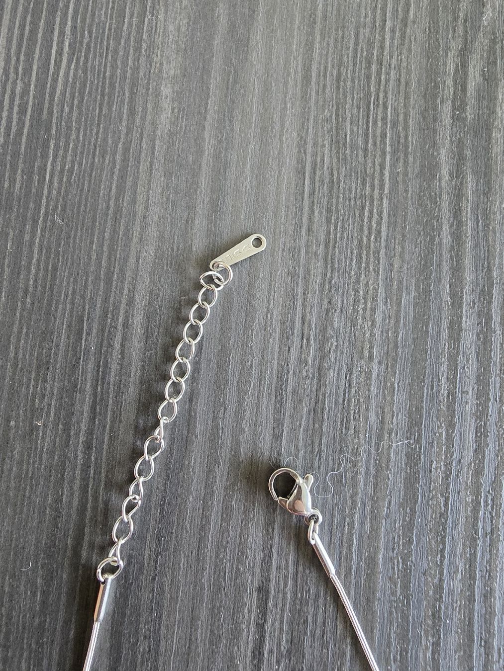 Colliers: Avaria Basic Halskette – Neuf avec emballage d'origine à Rickenbach b. Wil par VeryLovelyThings 1