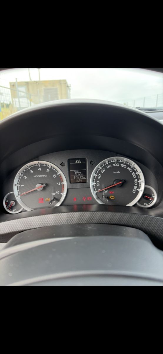 Suzuki Automobili: Auto Suzuki Swift – Usato da Lufingen venduto da Wastolu10 7