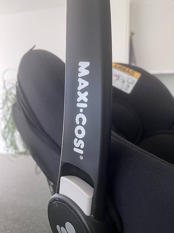 Seggiolini per auto: Maxi Cosi Citifix i-Size – Usato da Wil SG venduto da Nicki.ticki 4
