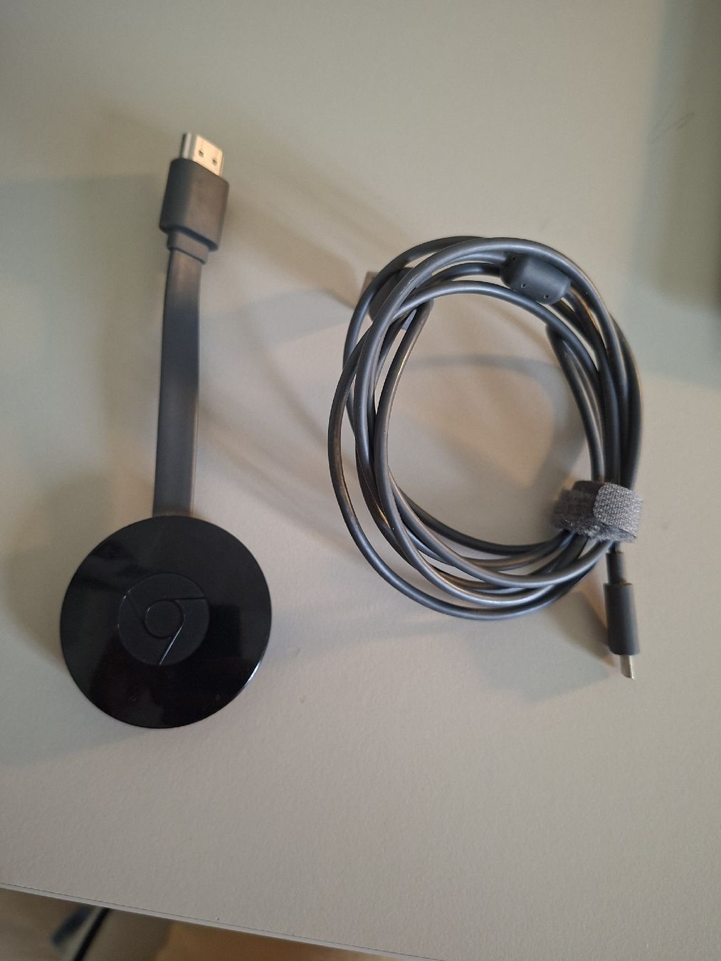 Google Lettore multimediale & Streamer: Google Chromecast 2nd Gen - Black - Tested & Working - Great – Usato da Brugg AG venduto da chr_l8hk
