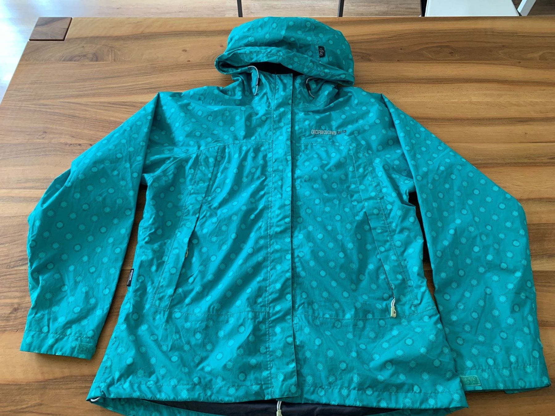 Didriksons Giacche: DIDRIKSONS Traum Regenjacke türkis Gr. 42 – Nuovo (secondo la descrizione) da Meiringen venduto da Jackwashere
