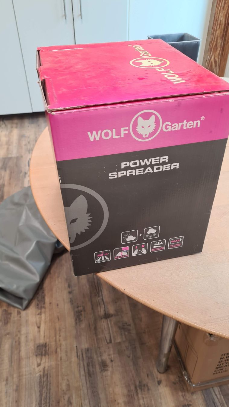 Altro in Utensili da giardino: Wolf Garten Streuwagen Power Spreader - – Nuovo e nell'imballaggio originale da Hombrechtikon venduto da Arica1 2