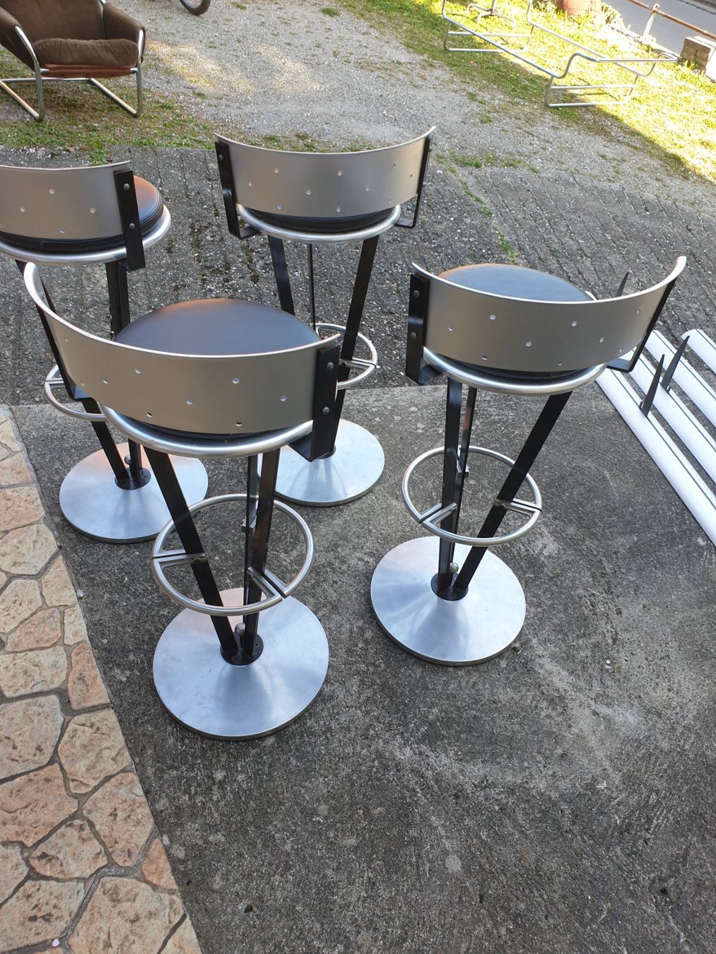 Sculptures & Statues: Barstool "Dry Martini" Design Pedro Miralles – D'occasion à rebstein par spacy73 1