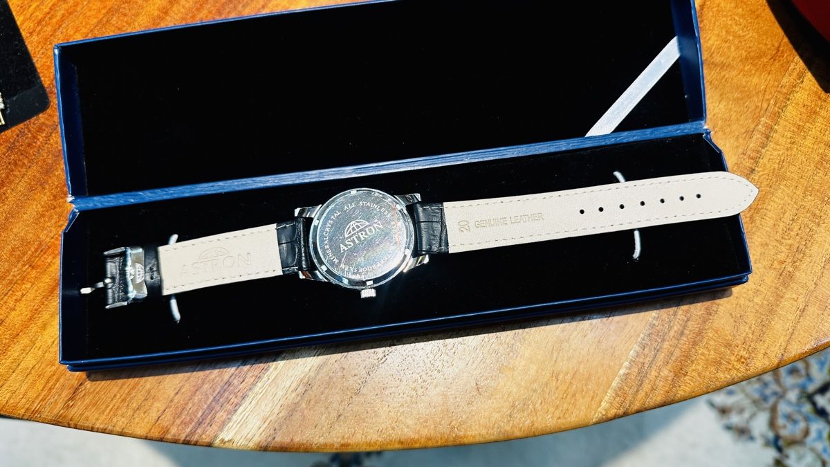 Orologi: Astron Uhr neu – Nuovo e nell'imballaggio originale da Lachen SZ venduto da HelvetiaLuxury 5