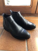Schwarze Leder Stiefeletten S. Oliver 39