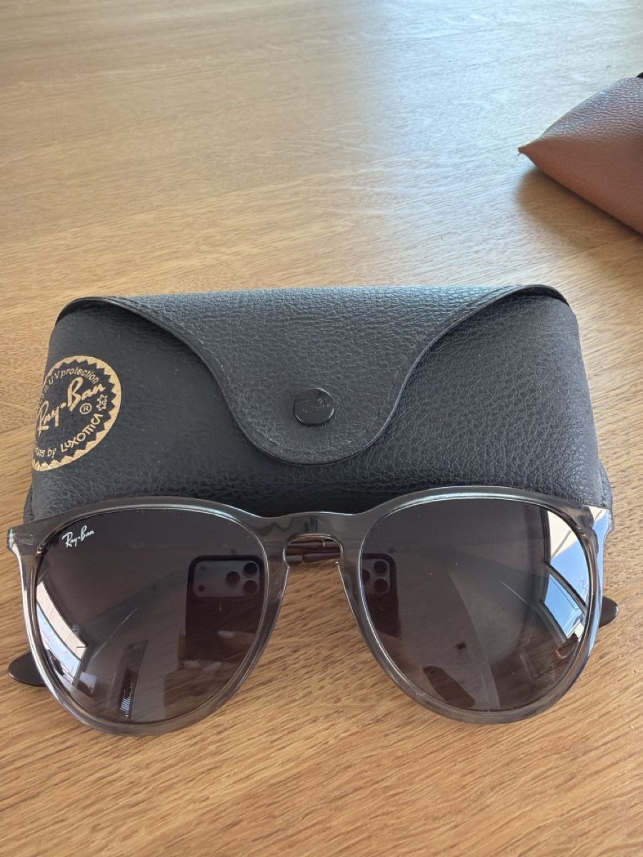Ray-Ban Lunettes & Verres: Sonnenbrille Ray-Ban – D'occasion à Altendorf par sda_57x2 1