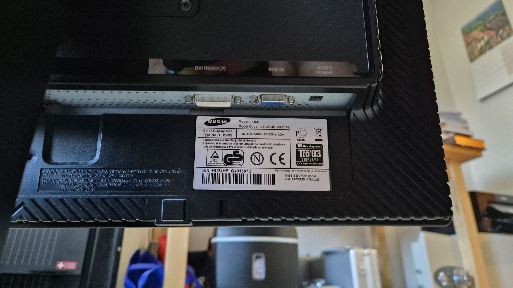 Samsung Monitor: Samsung SyncMaster 245B Monitor – Usato da Stadel b. Niederglatt venduto da rom_q7xr 4