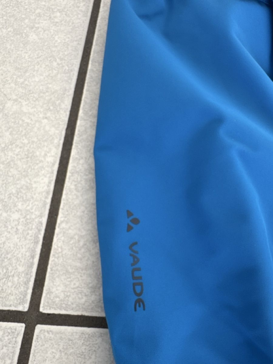 Vaude Pantaloni: Salopette Vaude da sci bimbi 3/5 anni nuova – Nuovo (secondo la descrizione) da Morcote venduto da bat_z2fs 1